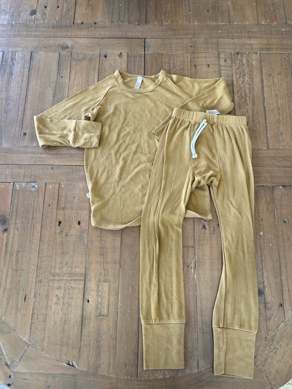 Childhoods clothing mustard ribbed pants and long sleeve top set 5T